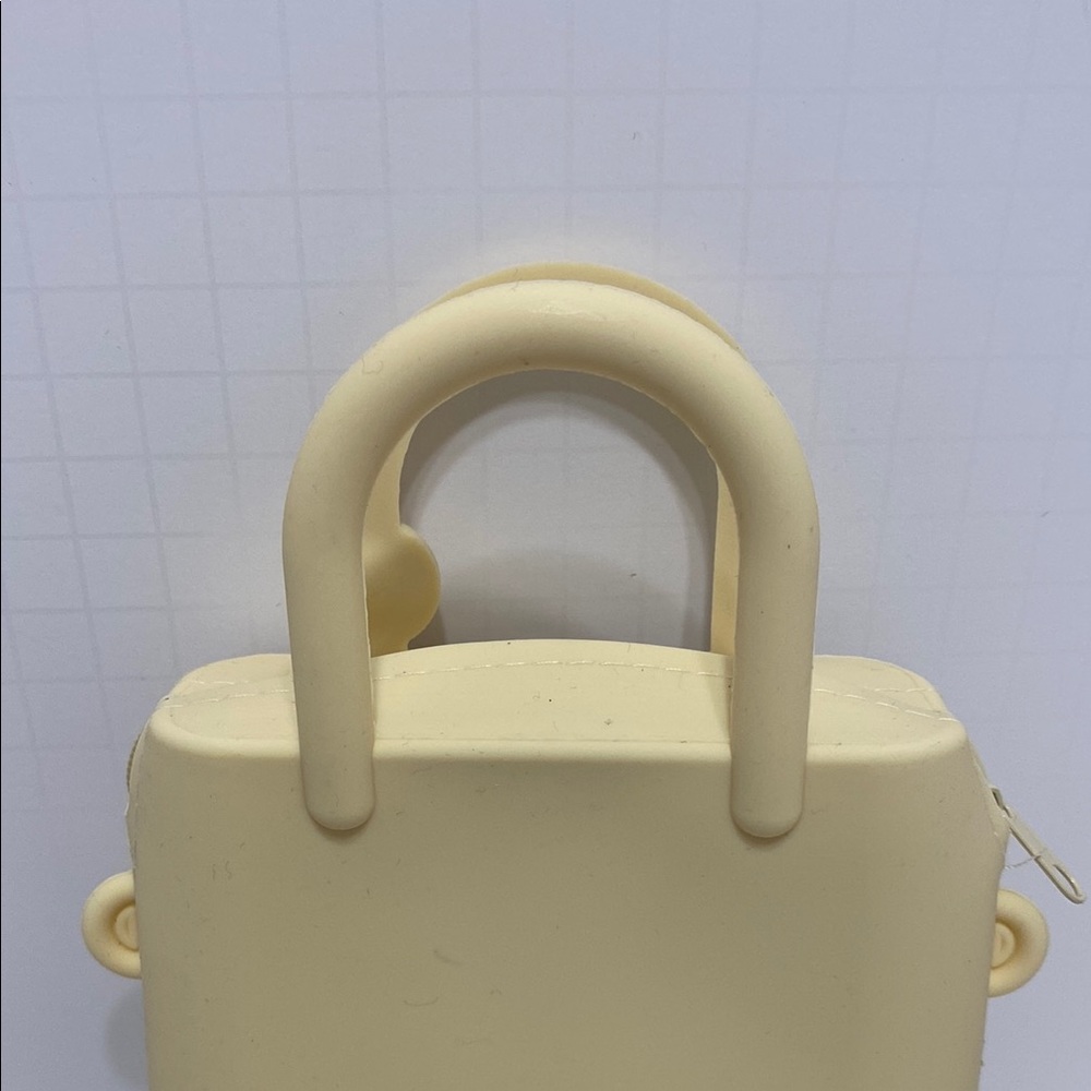 Hello Kitty Cream and Red Kawaii Bag imported - Picture 15 of 15